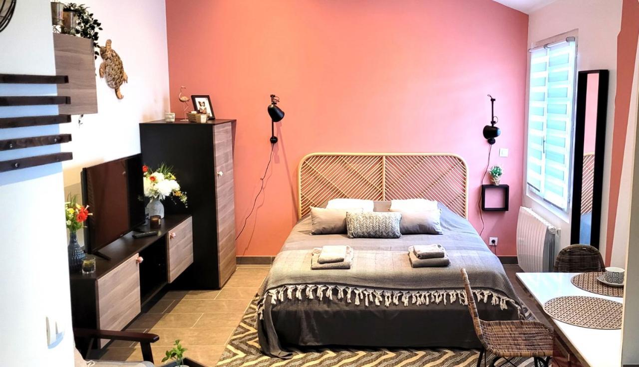 Studio Orange - Parc Asterix - Mer De Sable - Villepinte - Aeroport Cdg Vemars Eksteriør billede